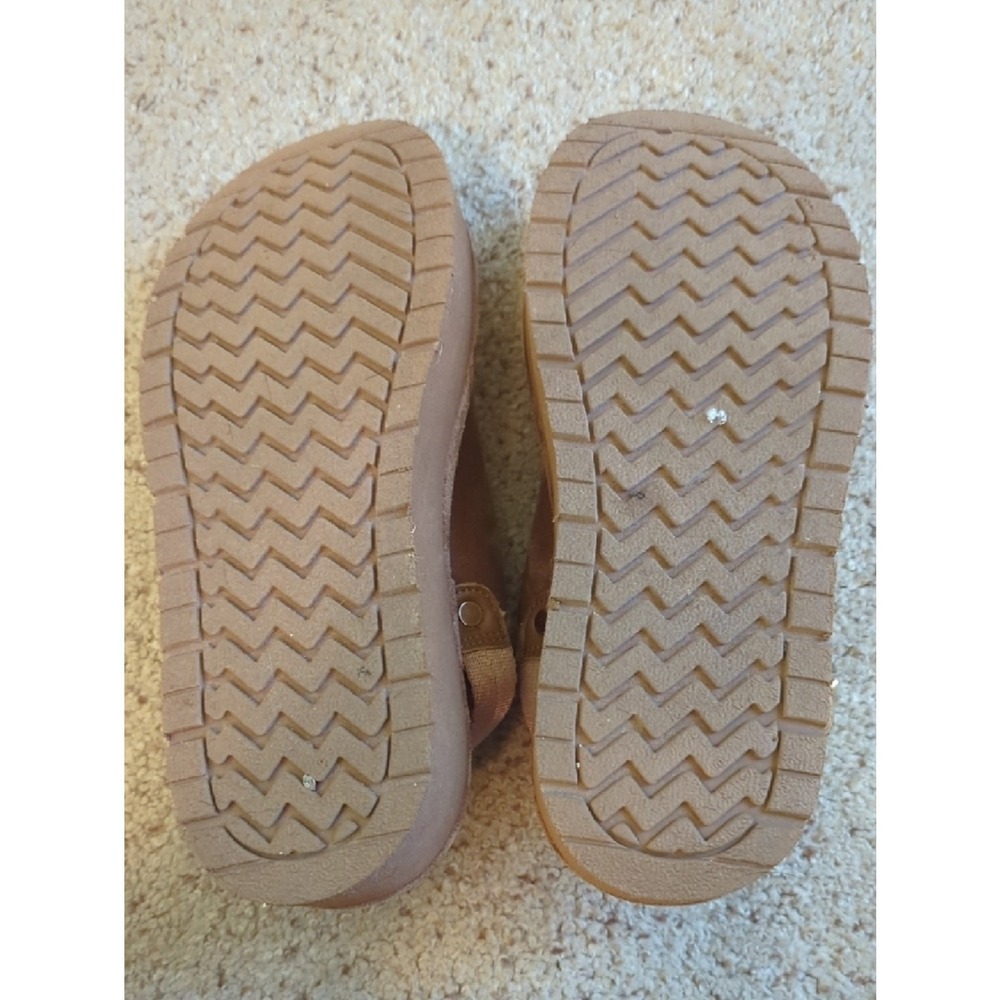 Madden NYC Faux Suede Platform Slip-On Shoes Sherpa Lined Tan Cozy Casual - Picture 8 of 8